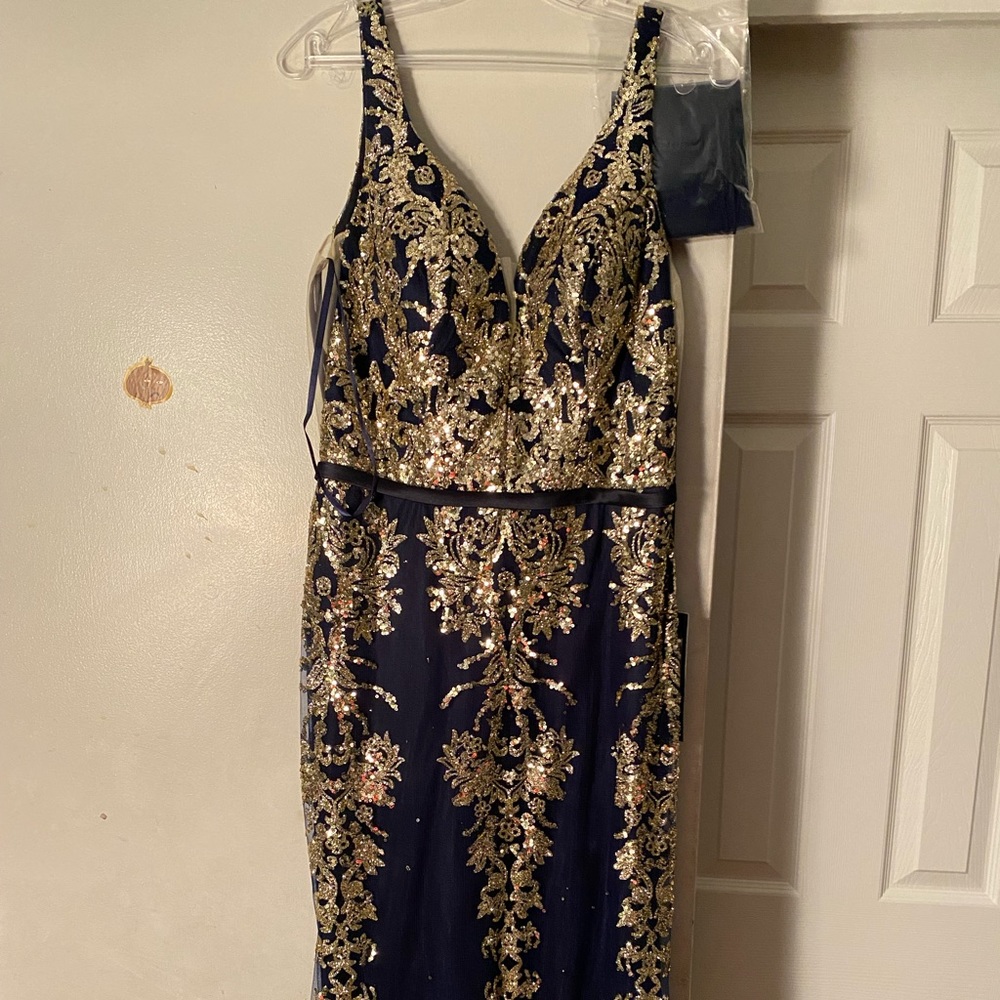 I have all this dresses with tags on, brand new looking for selling all for $80.